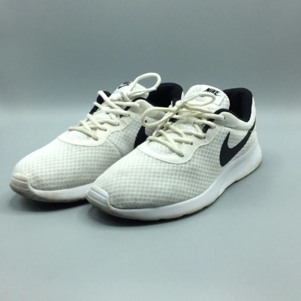 White Nike Tanjun Men’s 12 Sneakers Shoes